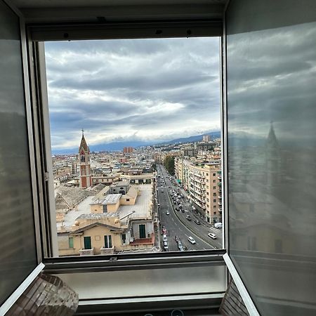 Amiro Casa Sea View Torre Apartment Genoa Bagian luar foto