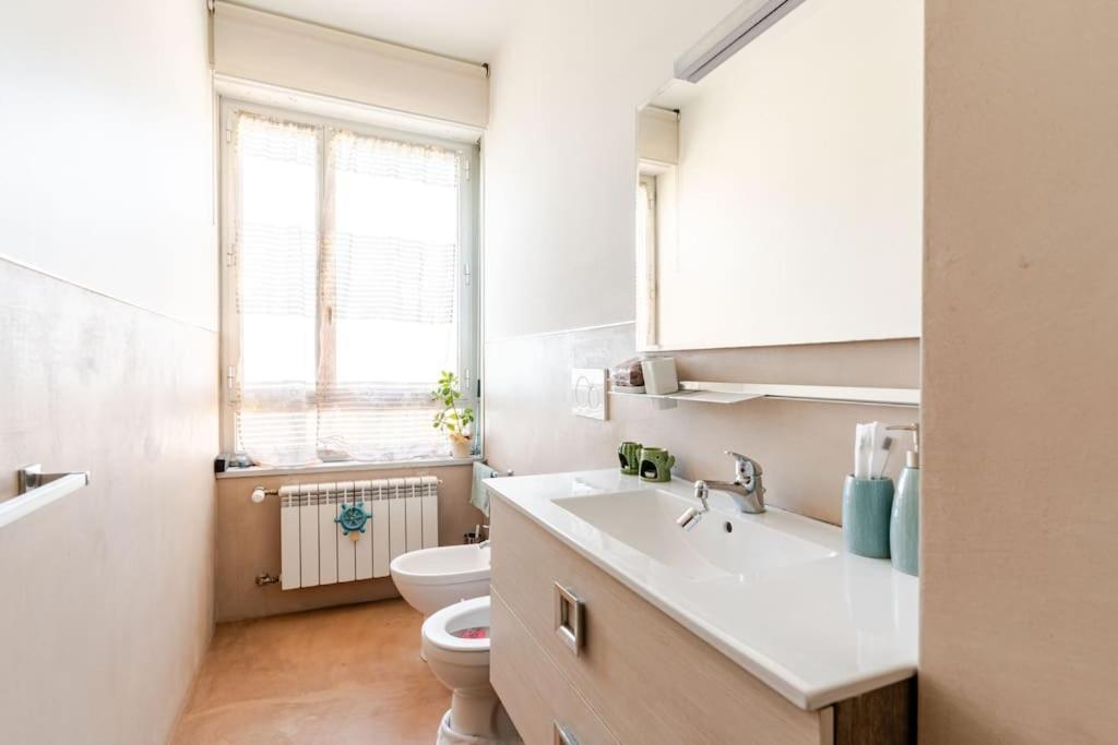 Amiro Casa Sea View Torre Apartment Genoa Bagian luar foto