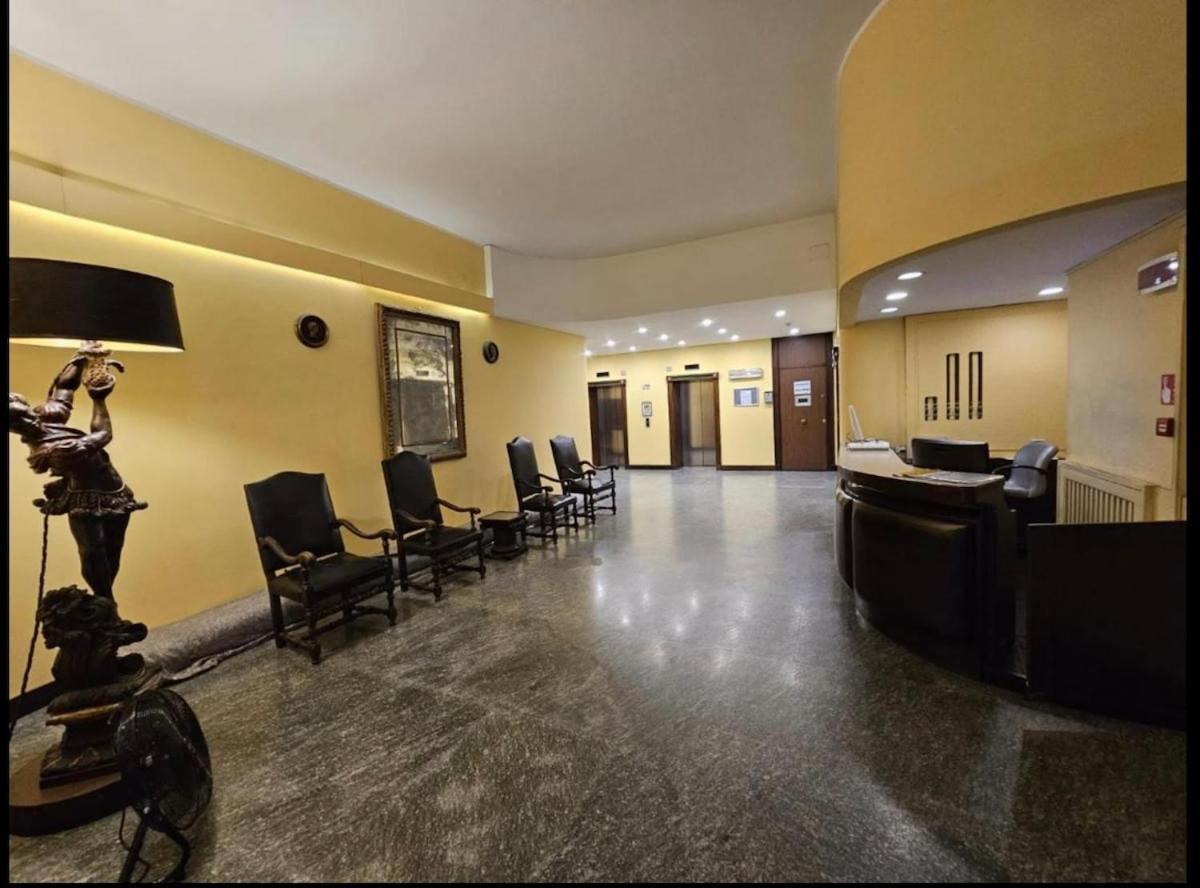 Amiro Casa Sea View Torre Apartment Genoa Bagian luar foto